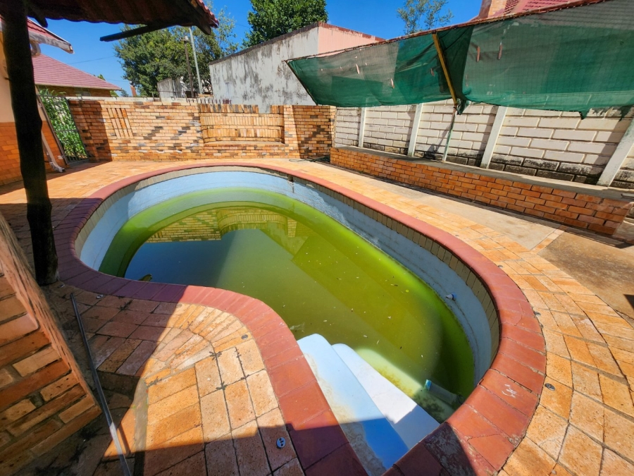 3 Bedroom Property for Sale in Stilfontein Ext 1 North West